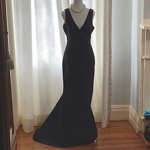 AMSALE Navy Formal Gown Size 4